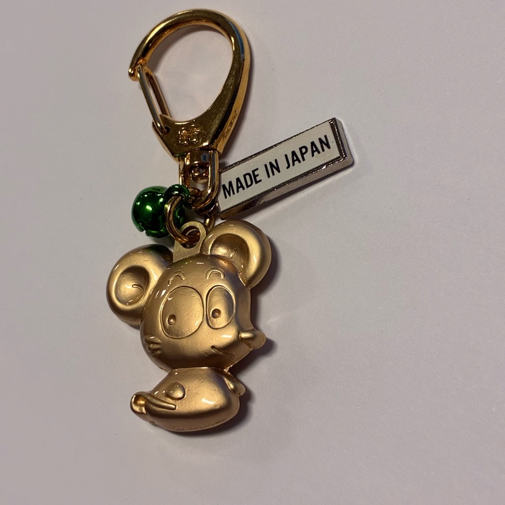 Gold Mouse Keychain with Green Accent - Picture 1 of 5
